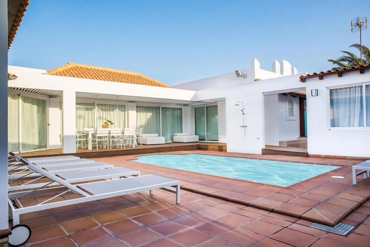 Villa Bonita Luxury Private Pool Corralejo By Holidays Home